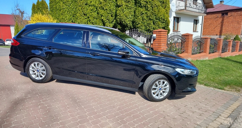 Ford Mondeo cena 52900 przebieg: 140000, rok produkcji 2016 z Twardogóra małe 497